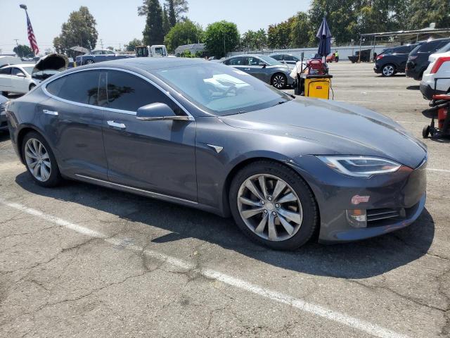 5YJSA1E22HF189964  tesla model s 2017 IMG 3