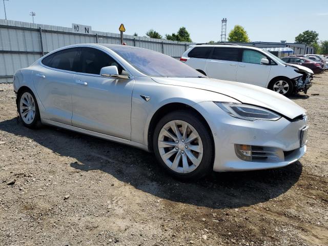 5YJSA1E22HF209873  tesla model s 2017 IMG 3