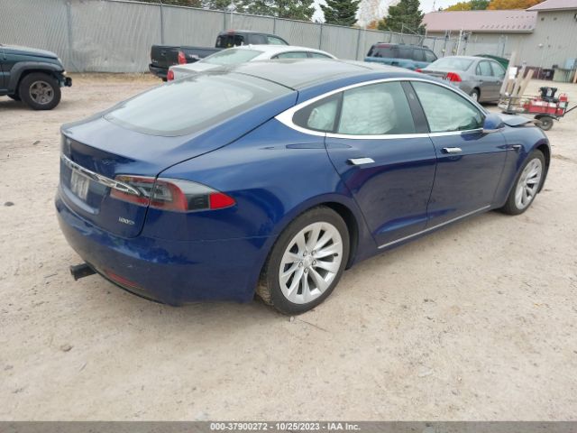 5YJSA1E25HF194950  tesla model s 2017 IMG 3