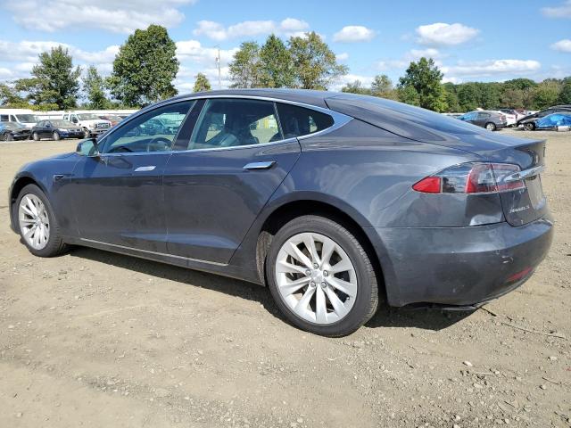 5YJSA1E25HF215831  tesla model s 2017 IMG 1