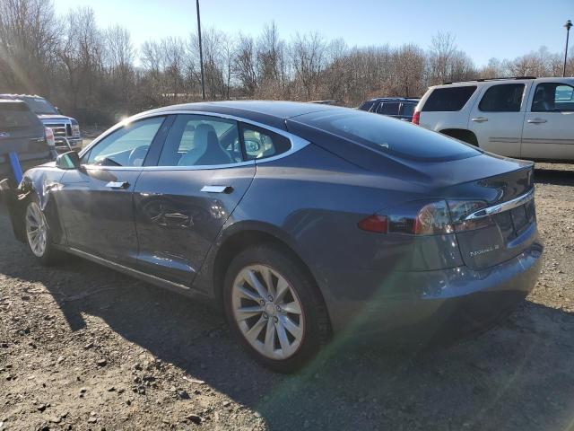 5YJSA1E25HF229826  tesla model s 2017 IMG 1