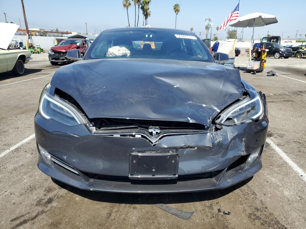 5YJSA1E43HF233004  tesla model s 2017 IMG 4