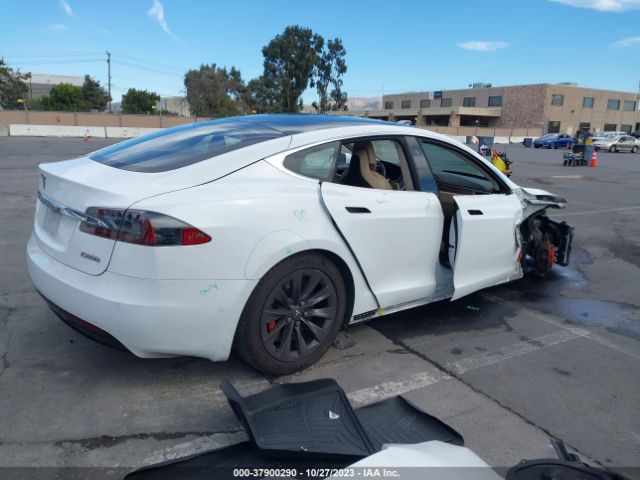 5YJSA1E49HF204462  tesla model s 2017 IMG 3