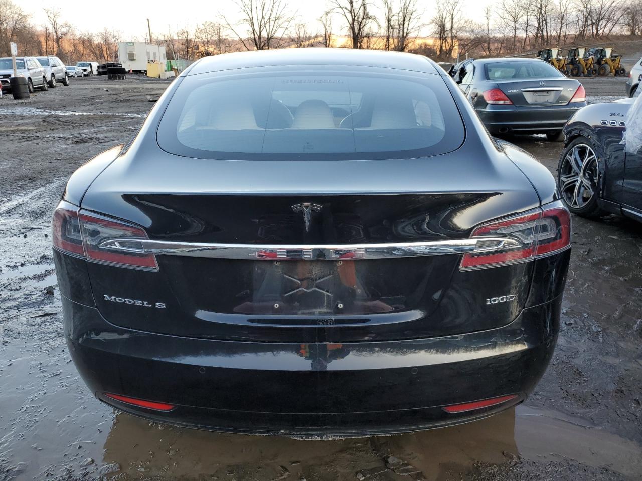 5YJSA1E20JF259502  tesla model s 2018 IMG 5