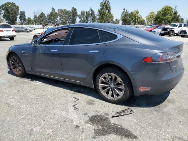 5YJSA1E20JF273495  tesla model s 2018 IMG 1