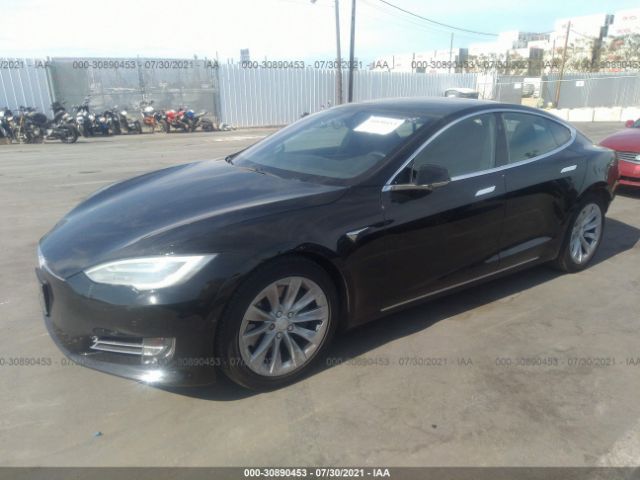 5YJSA1E21JF248931  tesla model s 2018 IMG 1