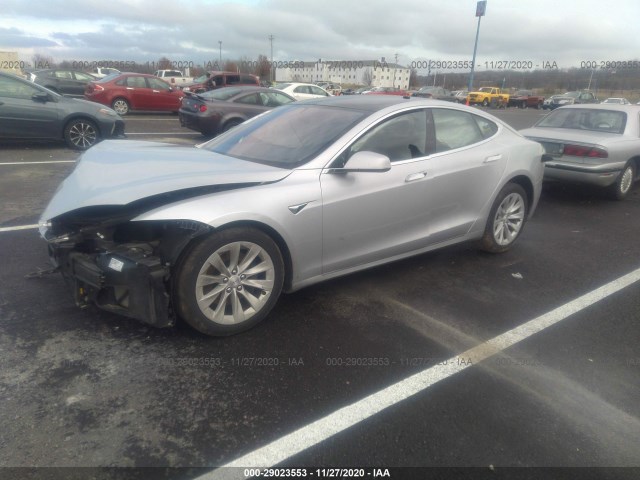 5YJSA1E22JF245259  tesla model s 2018 IMG 1