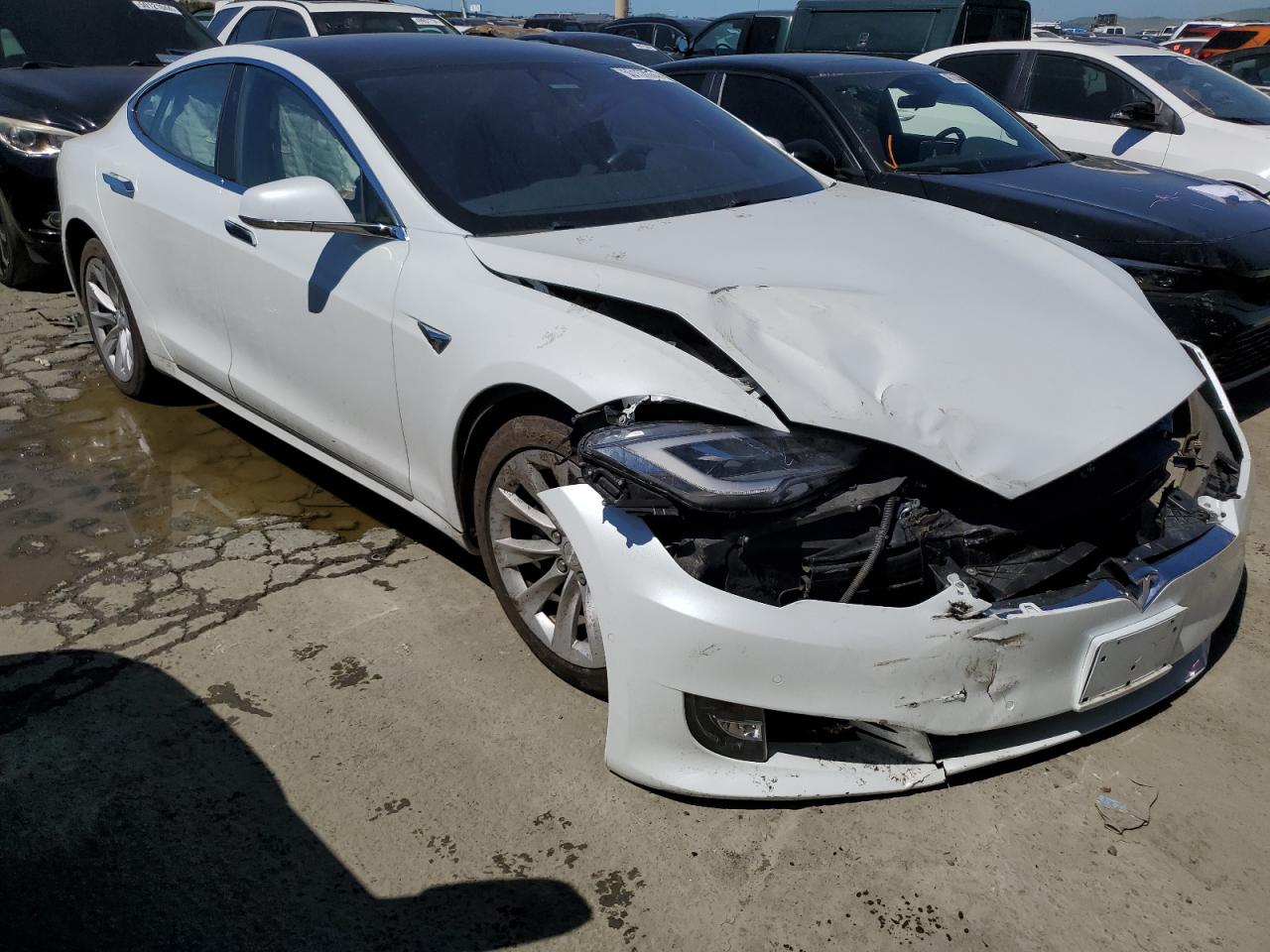 5YJSA1E23JF258473  tesla model s 2018 IMG 3