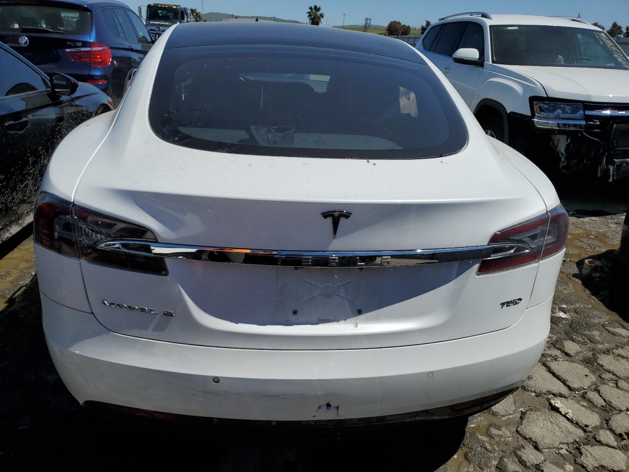 5YJSA1E23JF258473  tesla model s 2018 IMG 5