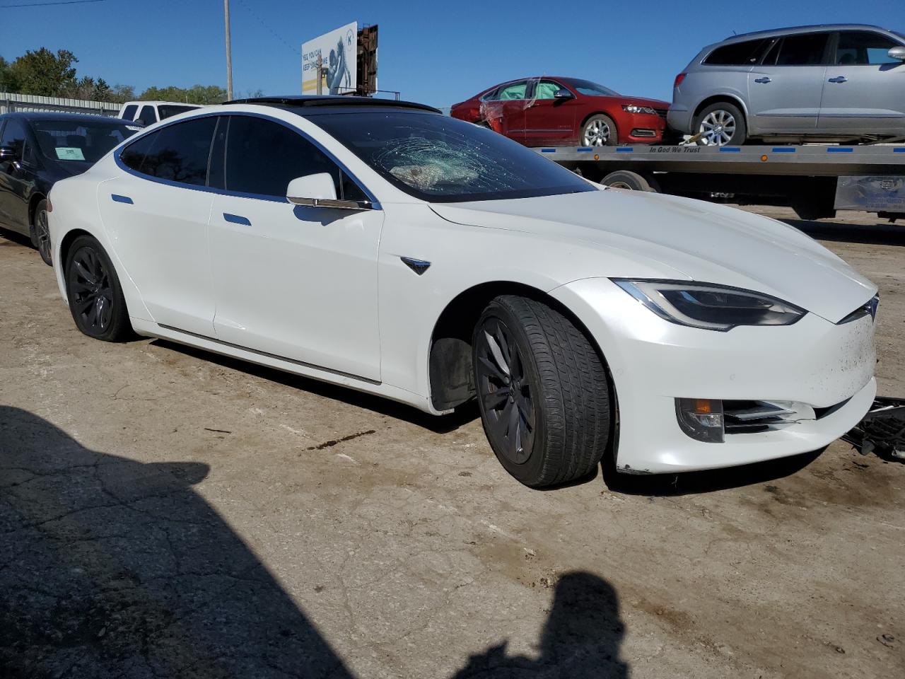 5YJSA1E24JF247563  tesla model s 2018 IMG 3