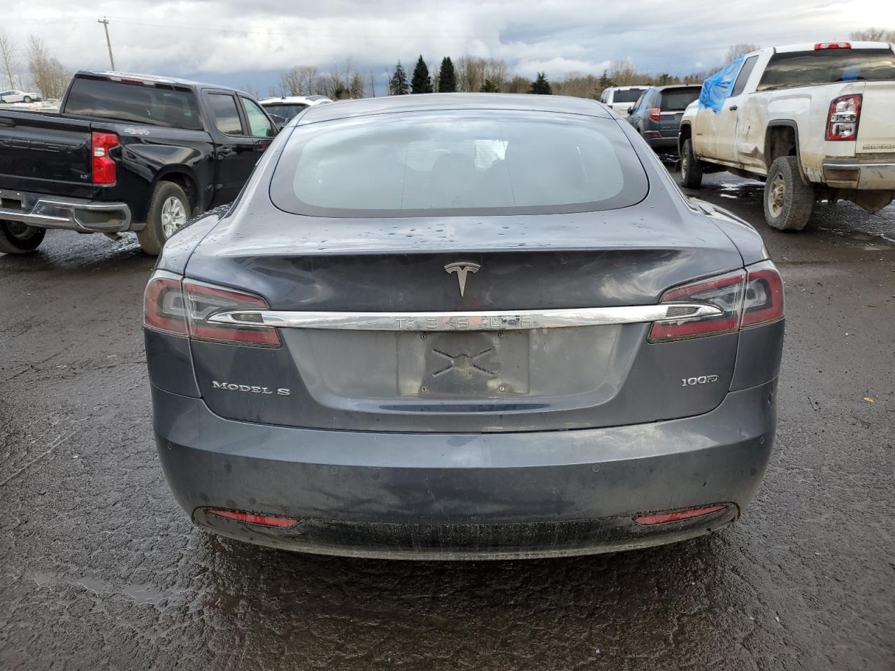 5YJSA1E24JF249605  tesla model s 2018 IMG 5