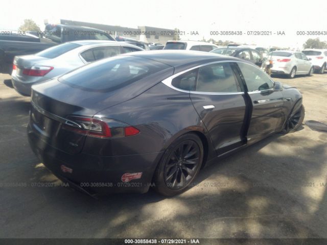 5YJSA1E25JF248964  tesla model s 2018 IMG 3