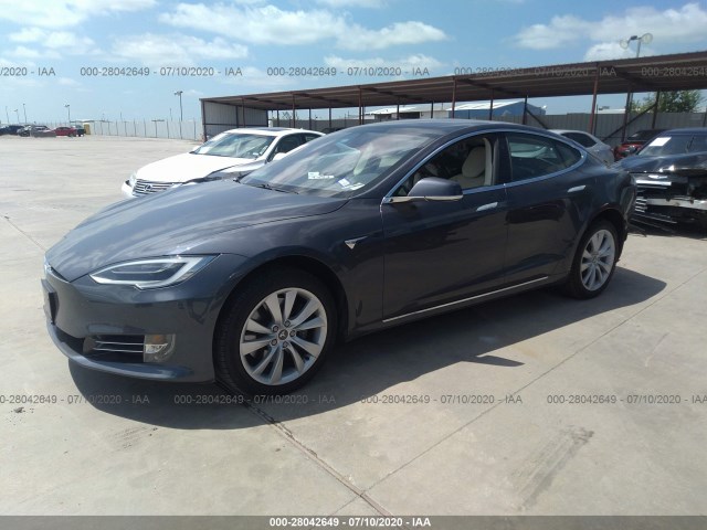 5YJSA1E26JF297736  tesla model s 2018 IMG 1