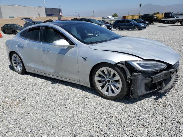 5YJSA1E28JF273177  tesla model s 2018 IMG 3