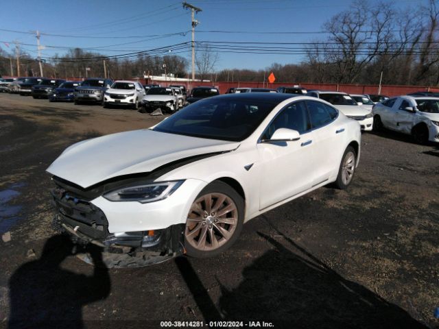 5YJSA1E28JF297799  tesla model s 2018 IMG 1