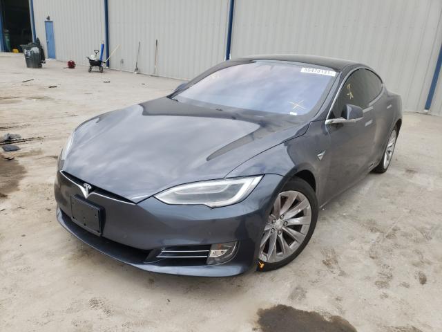 5YJSA1E29JF262415  tesla model s 2018 IMG 1