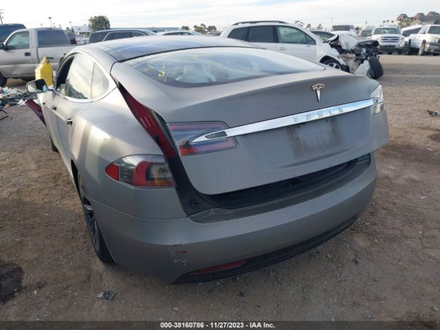 5YJSA1E29JF281434  tesla model s 2018 IMG 2