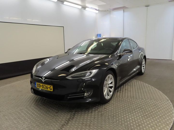 5YJSA7E21JF285061  tesla model s 2018 IMG 0