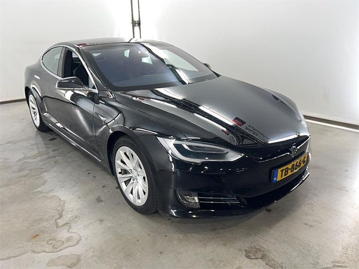 5YJSA7E24JF258050  tesla model s 2018 IMG 3