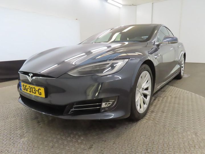 5YJSA7E26JF239094  tesla model s 2018 IMG 0