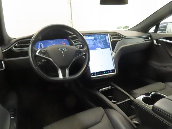 5YJSA7E26JF239094  tesla model s 2018 IMG 3