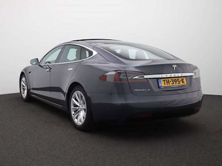 5YJSA7E2XJF259462  tesla model s 2018 IMG 2