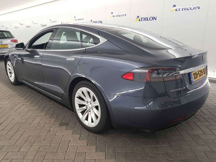 5YJSA7E2XJF284328  tesla model s 2018 IMG 3