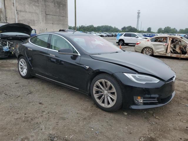 5YJSA1E22KF301461  tesla model s 2019 IMG 3