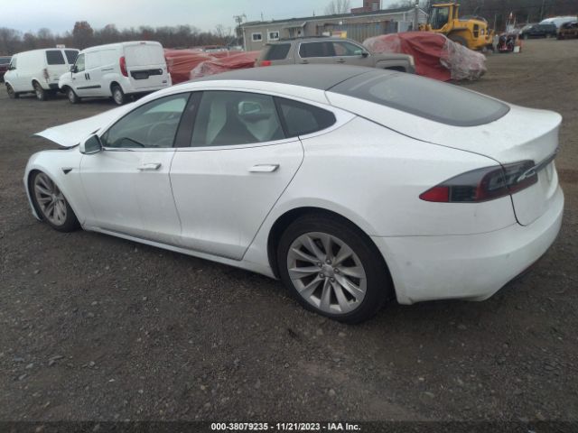 5YJSA1E26KF312785  tesla model s 2019 IMG 2