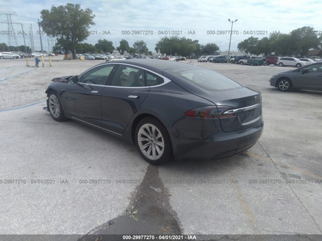 5YJSA1E27KF337212  tesla model s 2019 IMG 2