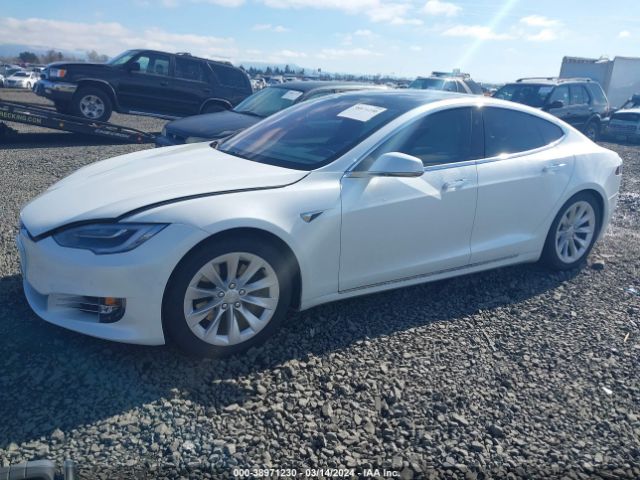 5YJSA1E29LF361402  tesla model s 2020 IMG 1