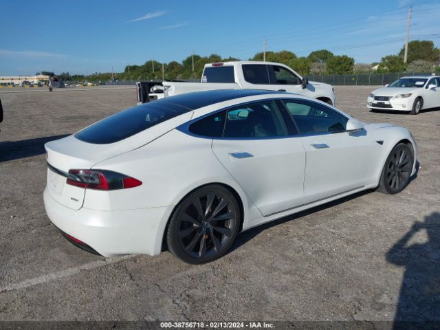 5YJSA1E2XKF305645  tesla model s 2019 IMG 3