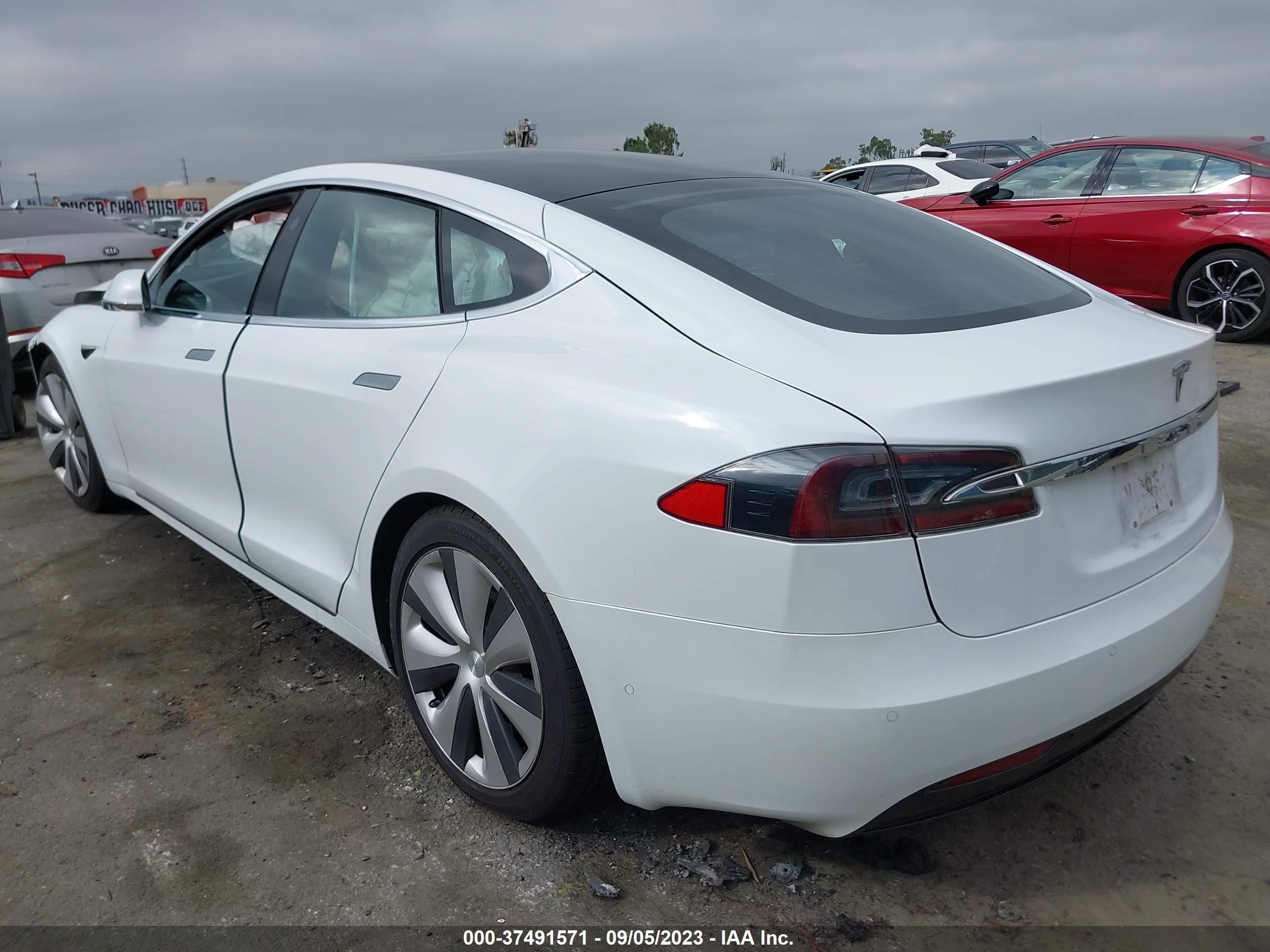 5YJSA1E21MF427460  tesla model s 2021 IMG 2