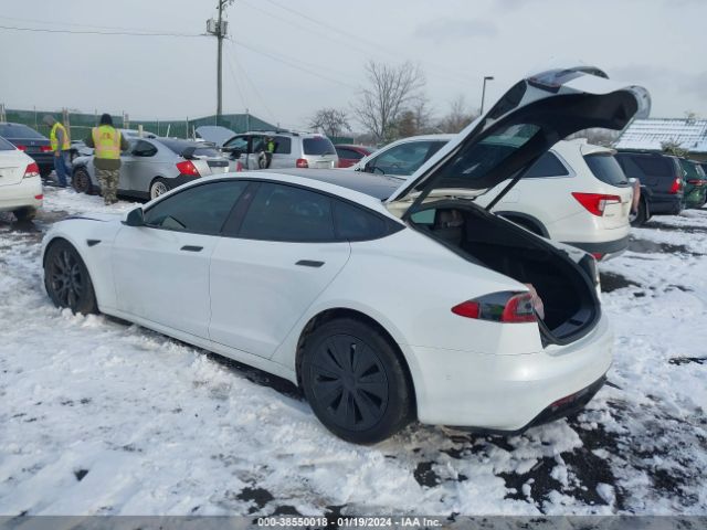 5YJSA1E5XNF469802  tesla model s 2022 IMG 2