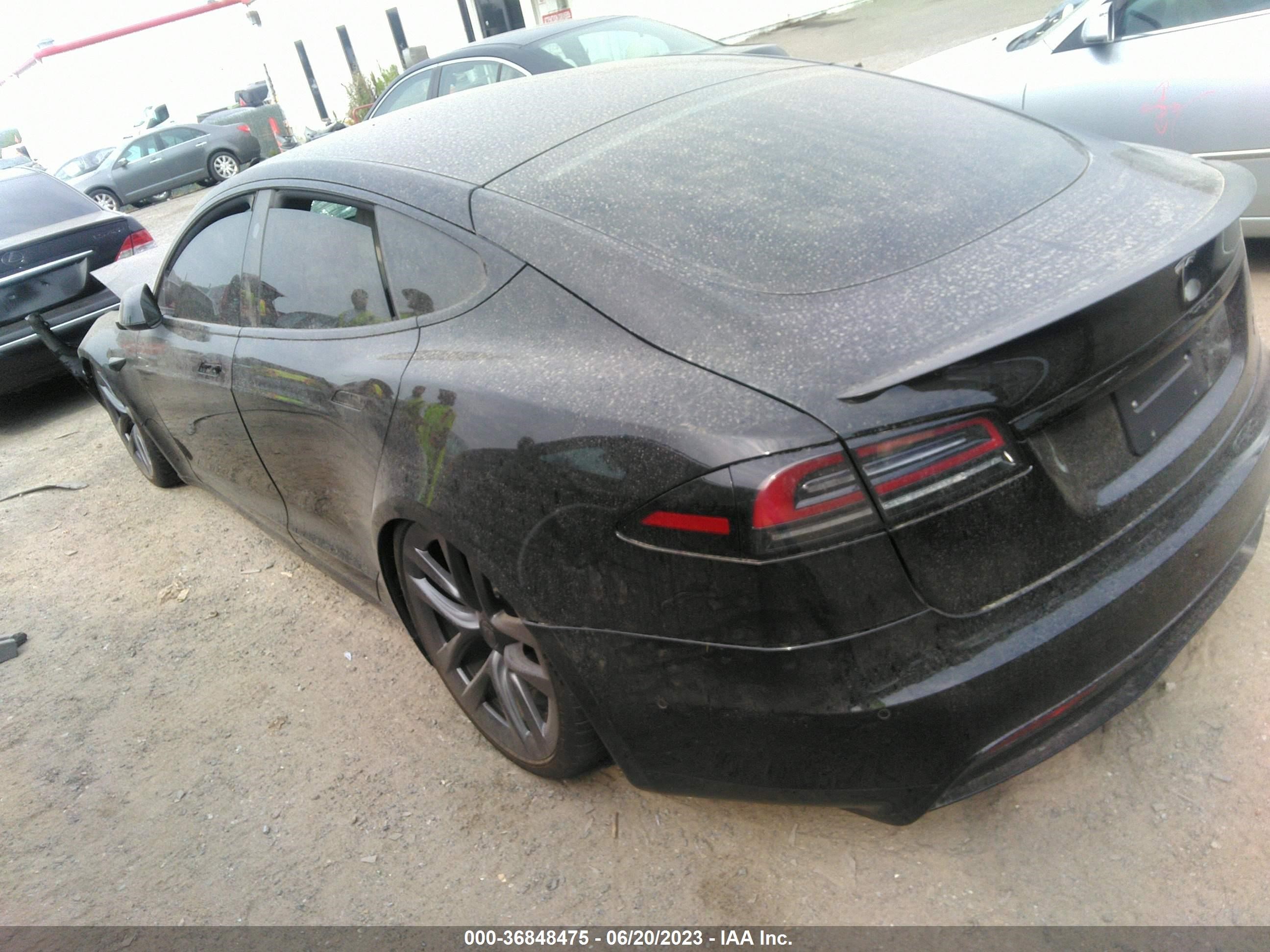 5YJSA1E65NF472647  tesla model s 2022 IMG 2