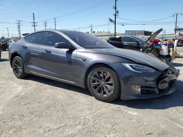 5YJSA1E25JF247944  tesla  2018 IMG 3