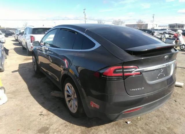 5YJXCAE20GF011095  tesla model x 2016 IMG 2