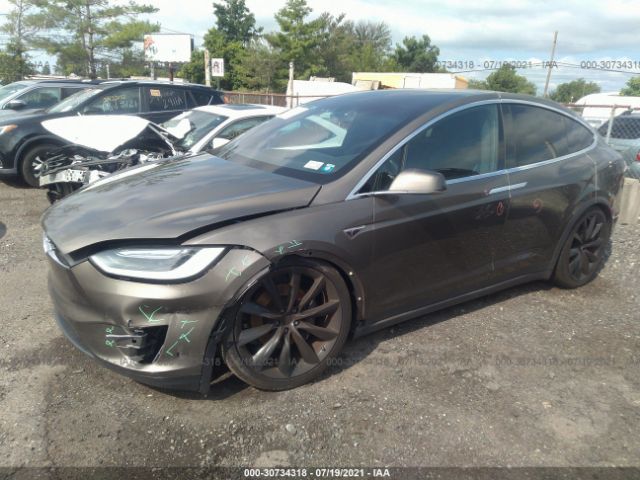 5YJXCAE28GF016495  tesla model x 2016 IMG 1