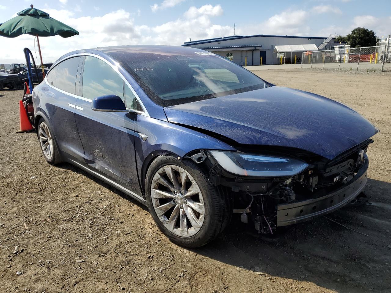 5YJXCAE28GF024936  tesla model x 2016 IMG 3