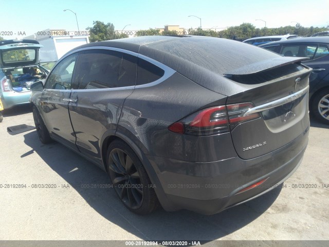 5YJXCAE2XGF002498  tesla model x 2016 IMG 2