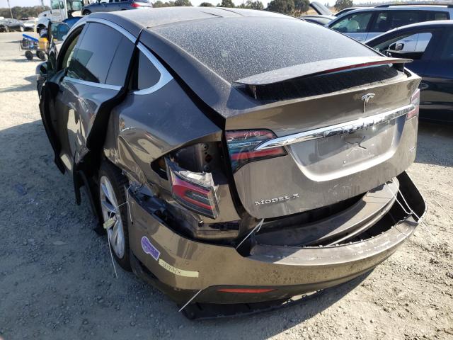 5YJXCBE24GF008240  tesla model x 2016 IMG 2