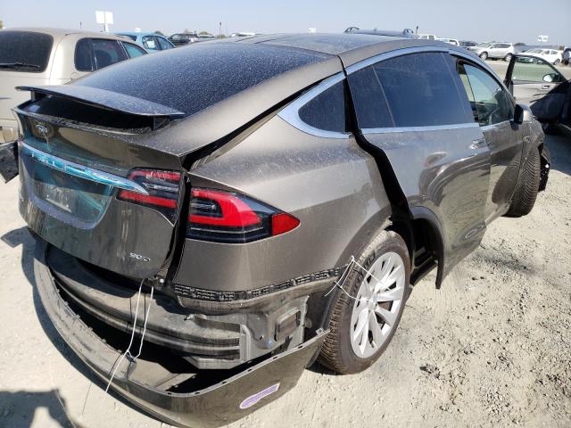 5YJXCBE24GF008240  tesla model x 2016 IMG 3