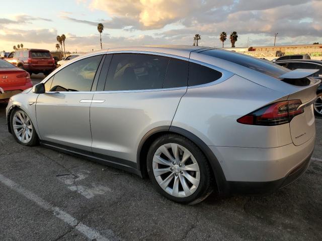 5YJXCBE27GF005266  tesla model x 2016 IMG 1