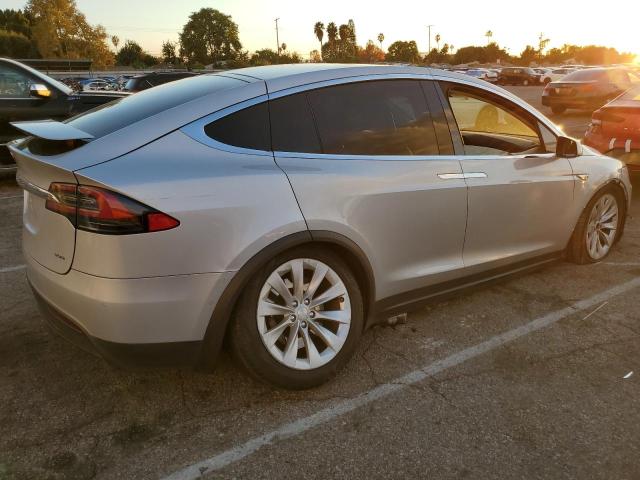 5YJXCBE27GF005266  tesla model x 2016 IMG 2