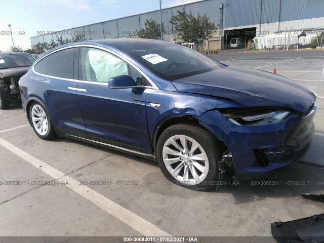 5YJXCBE27GF006532  tesla model x 2016 IMG 0