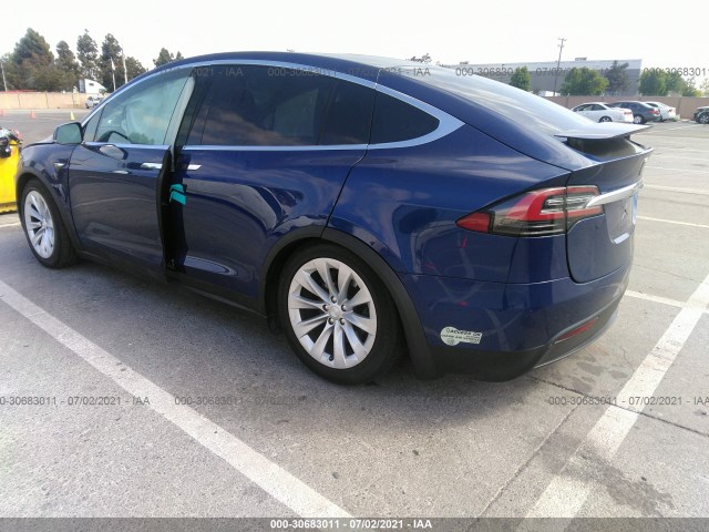 5YJXCBE27GF006532  tesla model x 2016 IMG 2