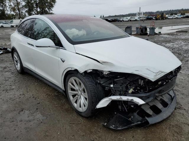 5YJXCDE21GF025928  tesla model x 2016 IMG 0