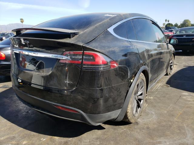 5YJXCAE25HF068250  tesla model x 2017 IMG 3