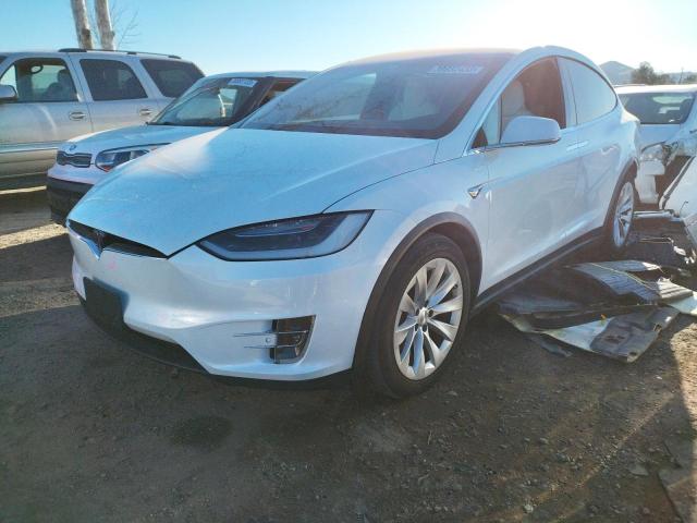 5YJXCBE21HF040452  tesla model x 2017 IMG 0