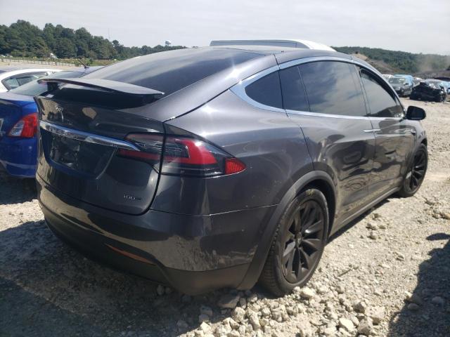 5YJXCBE25HF043970  tesla model x 2017 IMG 3